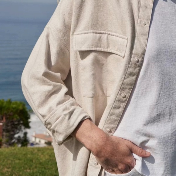 Unworn Frank & Eileen McLoghlin Shirt Jacket in Natural Shacket - Picture 4 of 12